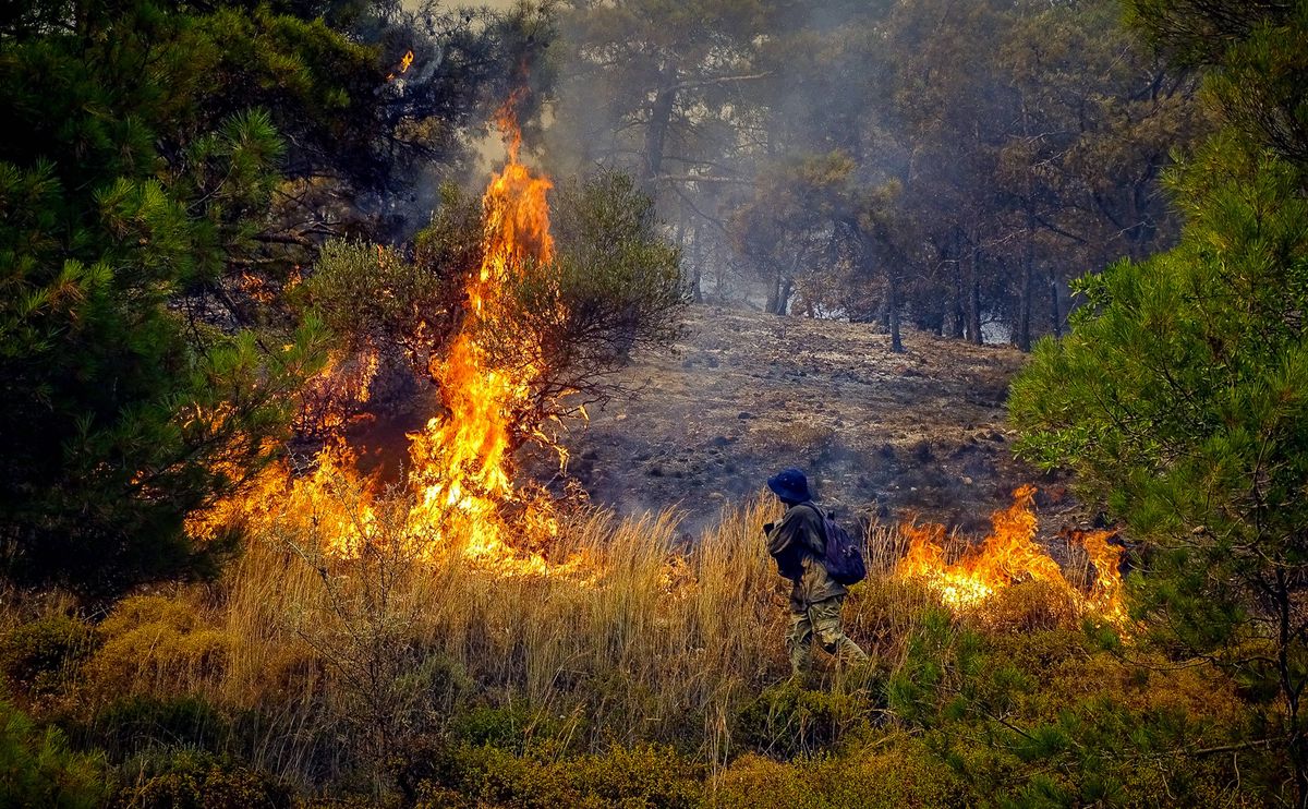 Die Waldbrände auf Rhodos breiten sich seit sechs Tagen rasant aus.&nbsp;